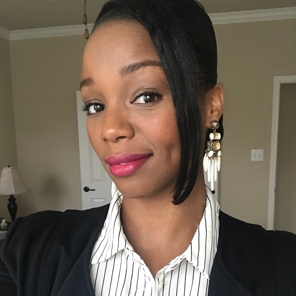 Meet your Posher, Angela